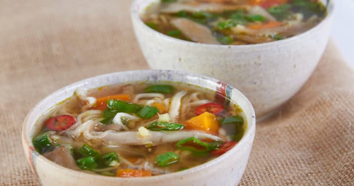 Asiatisk grønnsakssuppe